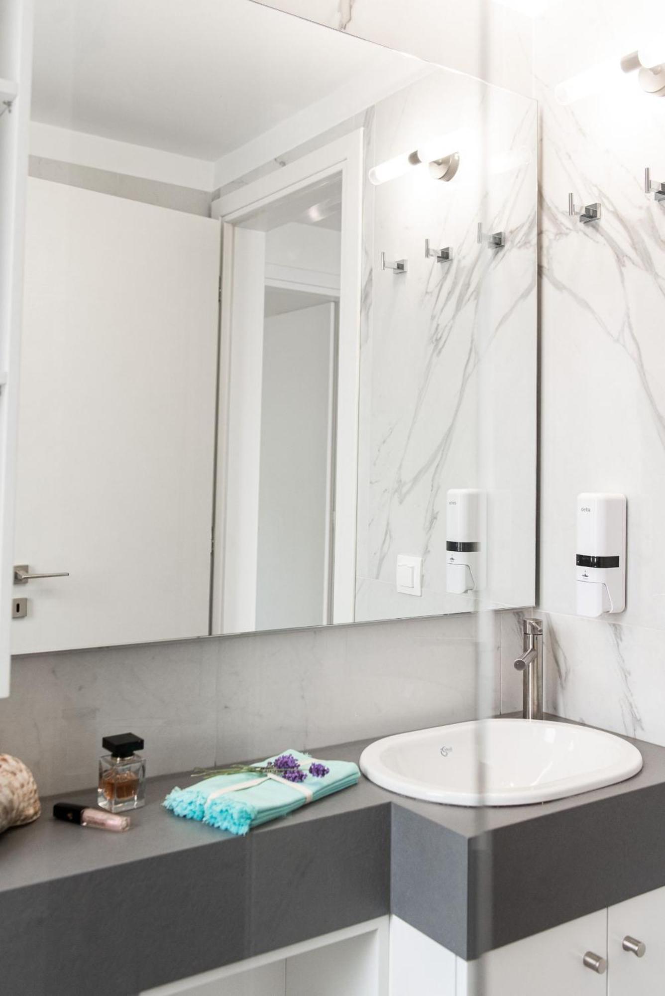 Spring Apartament